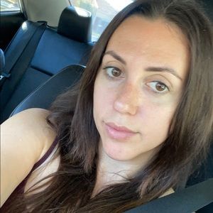 Meet your Posher, Adi